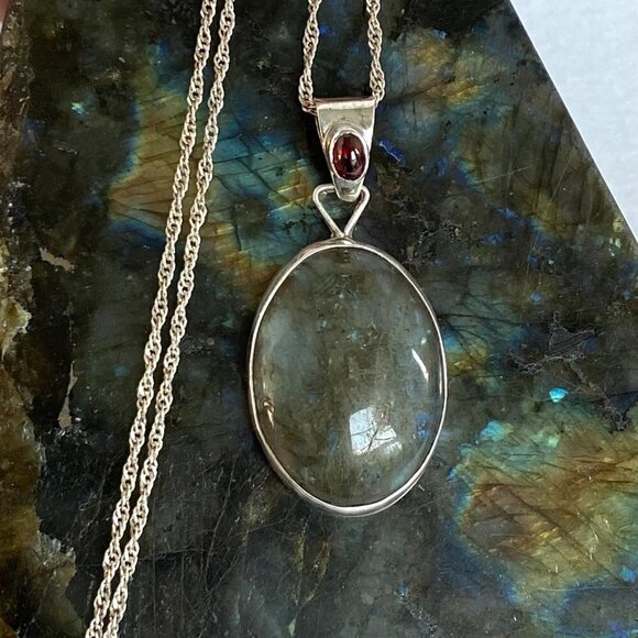 Sterling Silver 925 Bezel Set Oval Labradorite Garnet Pendant Necklace 20" Chain - Picture 1 of 16